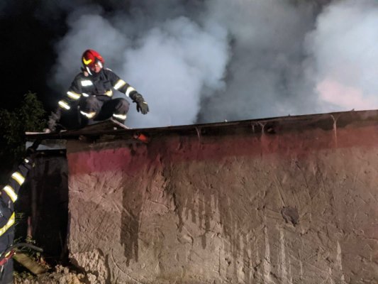 Incendiu la o casă, în Tulcea