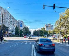 Sistemul de semaforizare din intersecția bulevardului Tomis cu strada Soveja, oprit total pentru lucrări de modernizare 