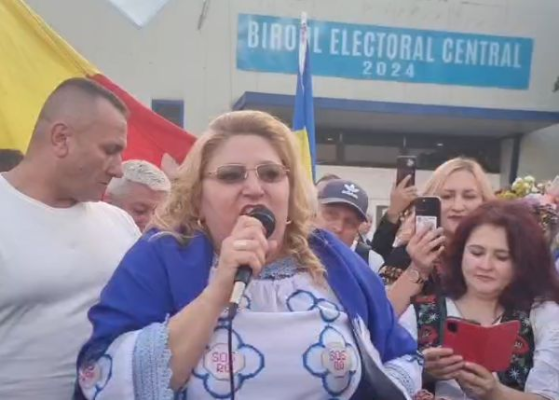 Diana Șoșoacă, delir verbal la depunerea candidaturii: „Îi rog pe copii, pe tineri, să se joace de-a... Șoșoaca“. Video