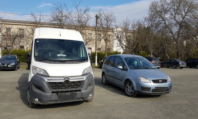 Două autovehicule căutate de autoritățile din Austria şi Belgia, descoperite la Constanţa