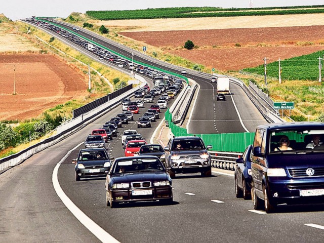 ACCIDENT pe A2 Bucureşti-Constanţa, 5 autovehicule implicate