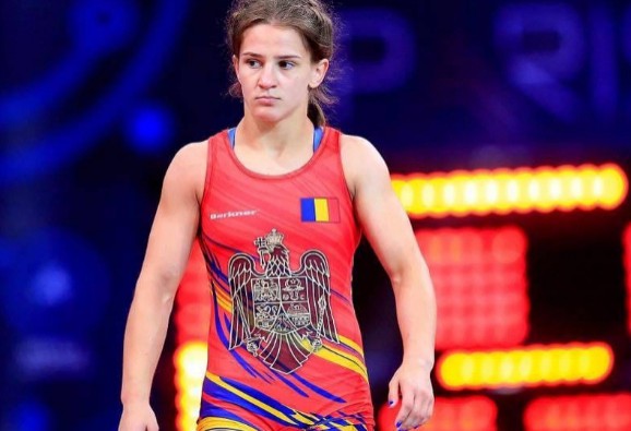 CM Lupte: Alina Vuc se află la o victorie distanță de o medalie