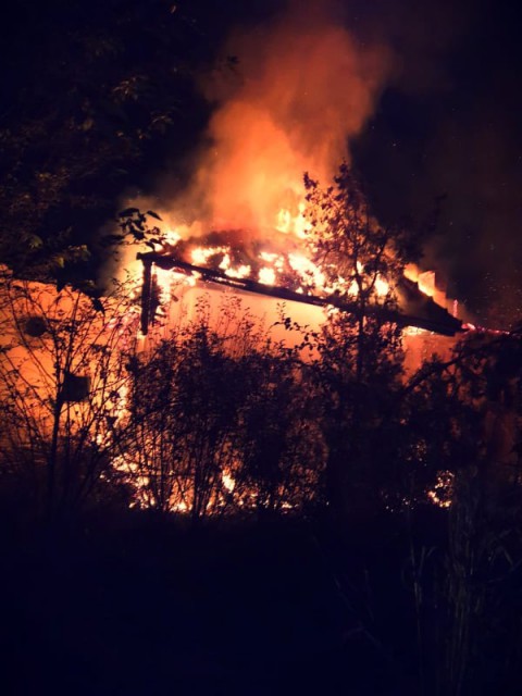 Incendiu de proporţii la o clădire dezafectată din Kogălniceanu