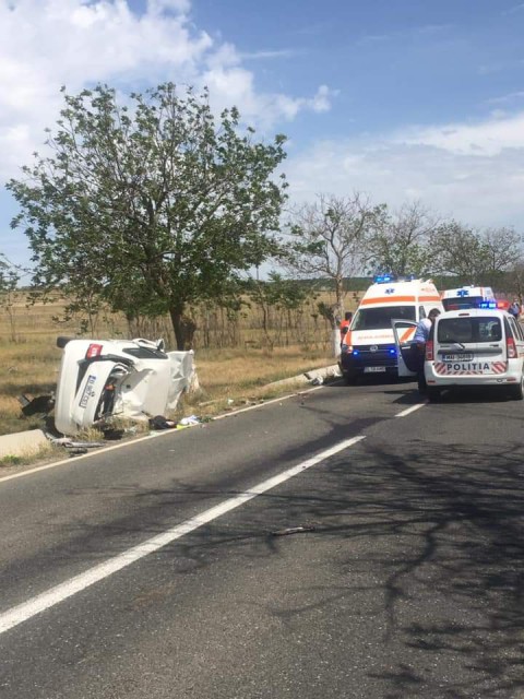 Coliziune între 2 autoturisme, în Ciocârlia