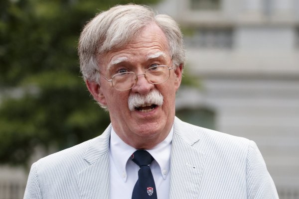 John Bolton avertizează că NATO s-ar putea dezintegra dacă Trump câştigă un al doilea mandat