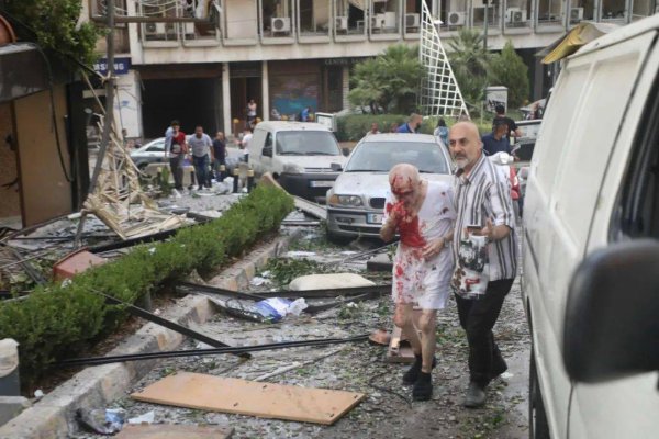 Un spital israelian se oferă să îi trateze pe cei răniţi de exploziile de la Beirut