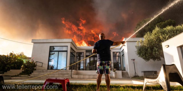 Franţa: Incendiu la Marsilia, 2.700 de persoane evacuate