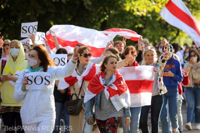 Belarus: Sute de arestări la protestele de la Minsk