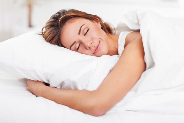 Tulburări de somn: ingredientele din produsele naturale care chiar funcționează