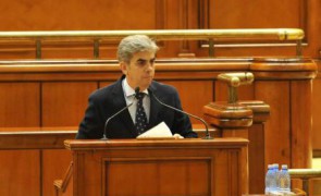 Fostul ministru Eugen Nicolăescu, audiat la DNA