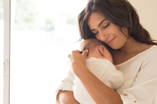 Concediul de maternitate: ce beneficii are pentru sănătatea femeii?
