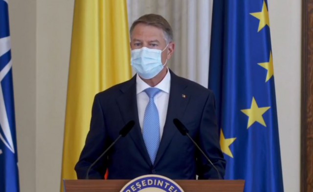 Iohannis: Calea de ieşire din pandemie - vaccinarea în masă; măsurile relaxate gradual, la scăderea numărului de infectări