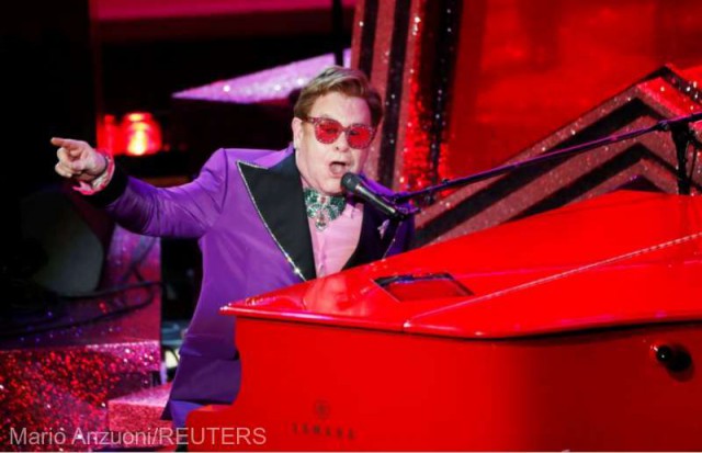 Elton John: Va fi o „catastrofă iminentă“ cauzată de reglementările ce vizează turneele artiştilor britanici