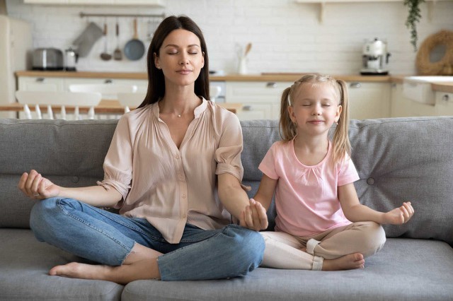 Cursurile de mindfulness ajută copiii să fie mai rezistenți emoțional