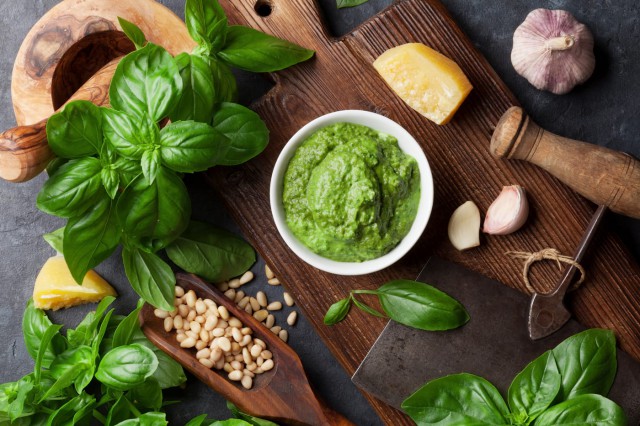 De la busuioc la pesto, în 5 minute!