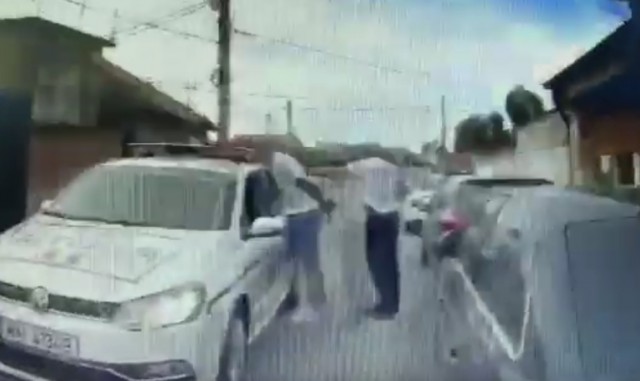 IMAGINI cu momentul FOCURILOR de ARMĂ din TRAFICUL din CONSTANȚA! Video