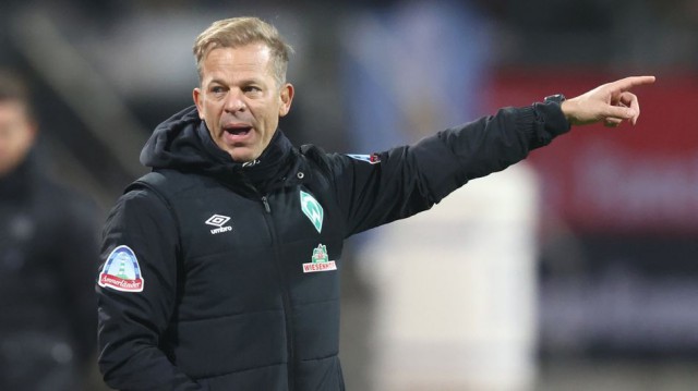 Antrenorul de la Werder Bremen a demisionat în urma investigaţiei privind utilizarea de certificate COVID false