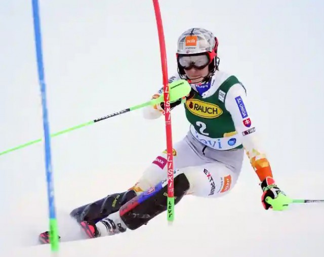 Schi alpin: Cupa Mondială - Petra Vlhova a învins-o pe Mikaela Shiffrin în primul slalom al sezonului