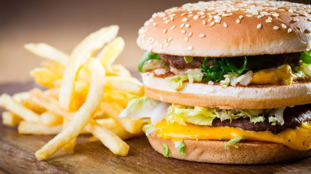 Ce efecte au mâncărurile grase în organism?
