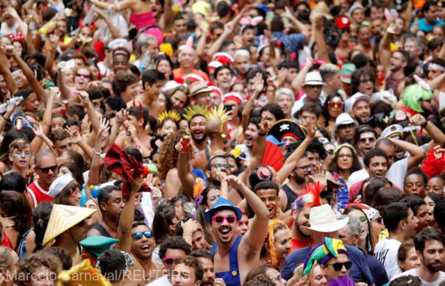 Defilările carnavalului de la Rio de Janeiro amânate pentru aprilie din cauza pandemiei