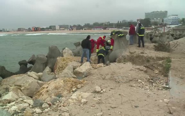 Cadavrul unui bărbat, descoperit pe plaja din Eforie Nord