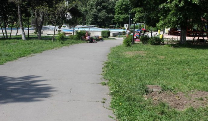 Traficant de droguri, prins în parcul de la Gară: a fost arestat!