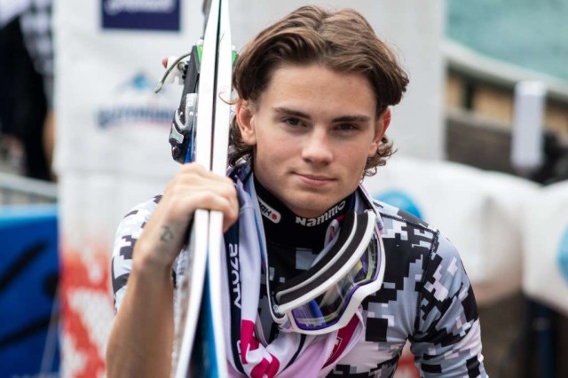 Sărituri cu schiurile: Norvegianul Marius Lindvik, campion olimpic, s-a impus la Oslo